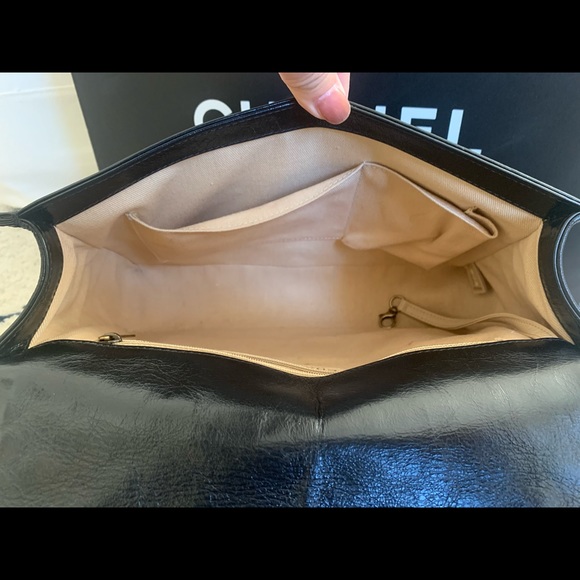 Chanel boy flap bag large gold chain - Picture 11 of 15